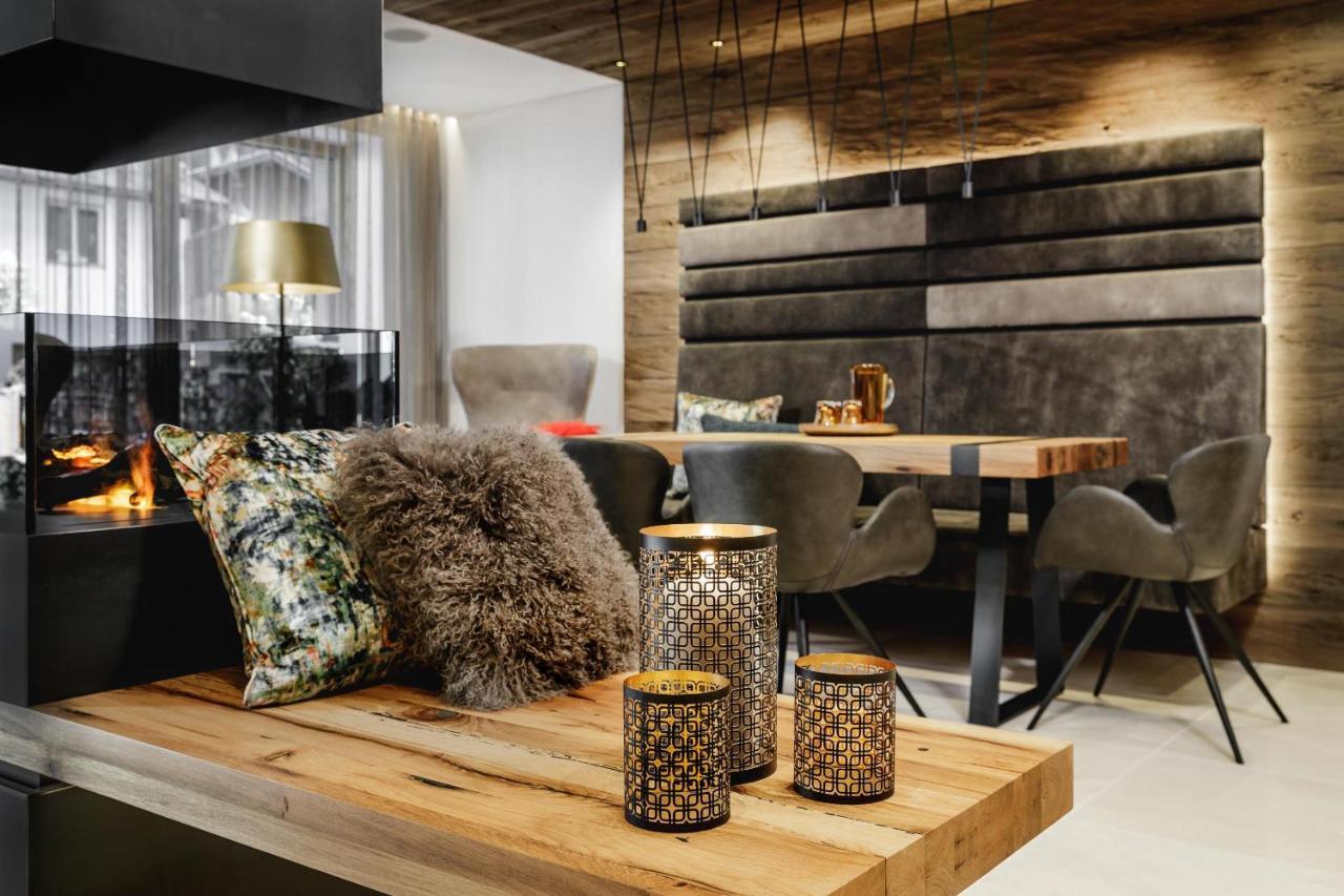 Alpinlounge Raetia Appartements 이스크글 외부 사진