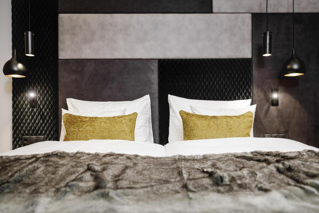 Alpinlounge Raetia Appartements 이스크글 외부 사진
