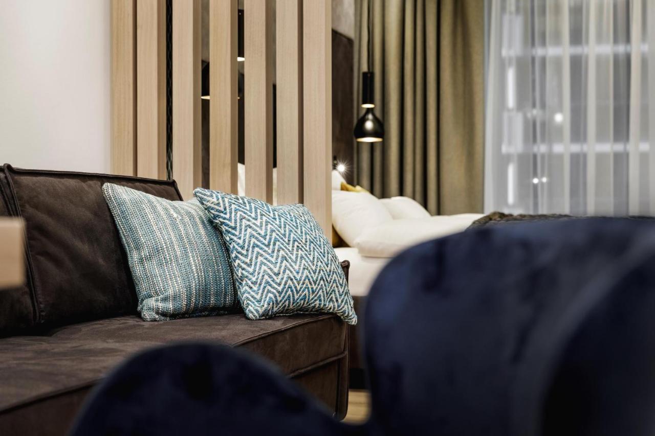 Alpinlounge Raetia Appartements 이스크글 외부 사진